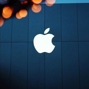 Meet your Posher, Hugo douglas